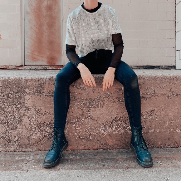 The November Top - Picture 5 of 5